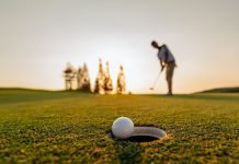 PGA Tour ‘boosts’ watching experience with live sports betting integrations Golfer sinks putt