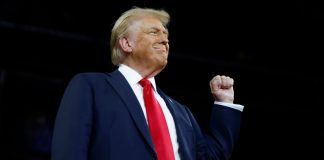 Donald Trump announces “monumental” AI investment worth up to $500bn Donald Trump